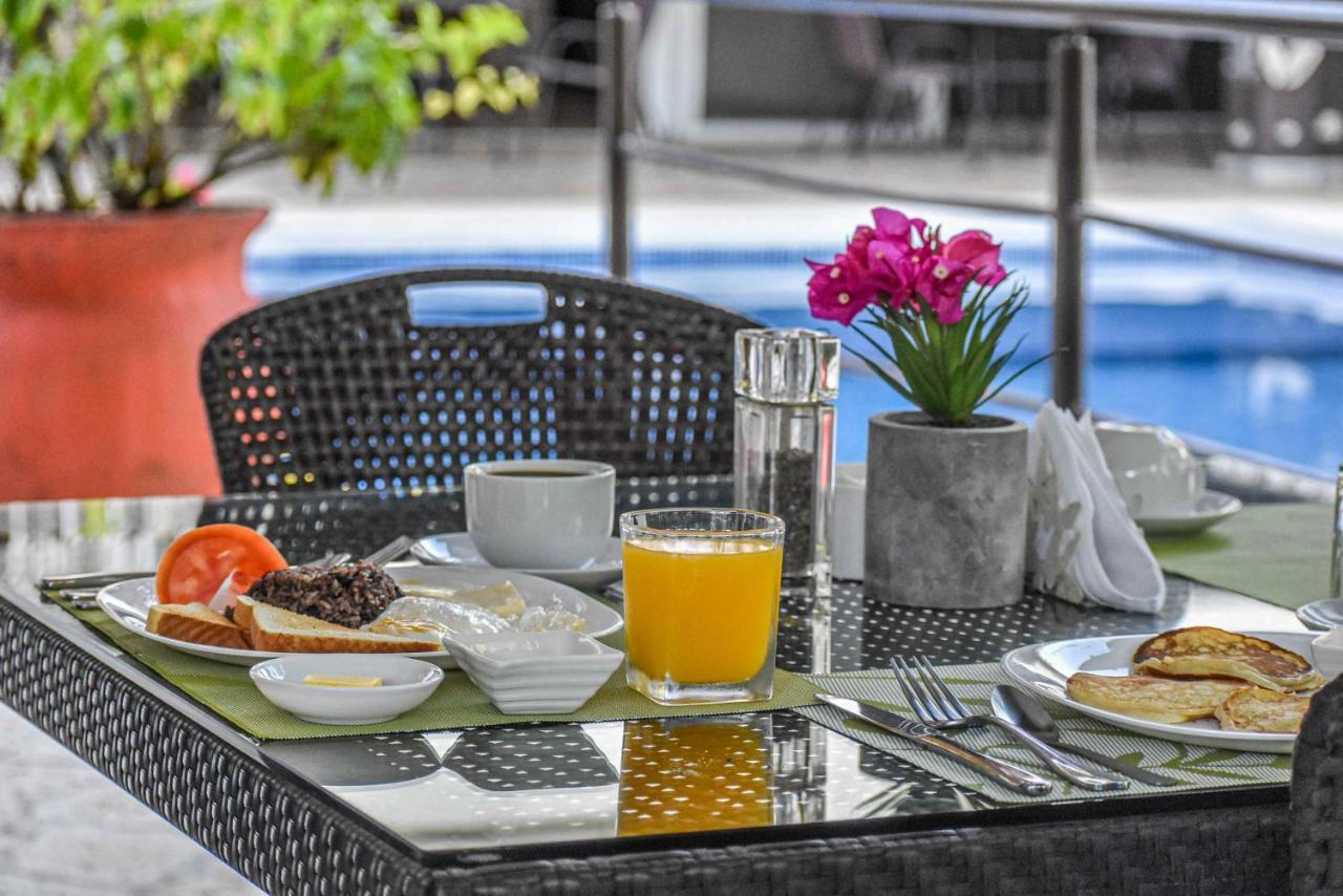 Montelaguna Boutique Hotel Самара Экстерьер фото